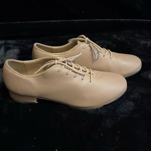 So DancaCream Lace-Up Tap Shoes - Picture 3 of 8